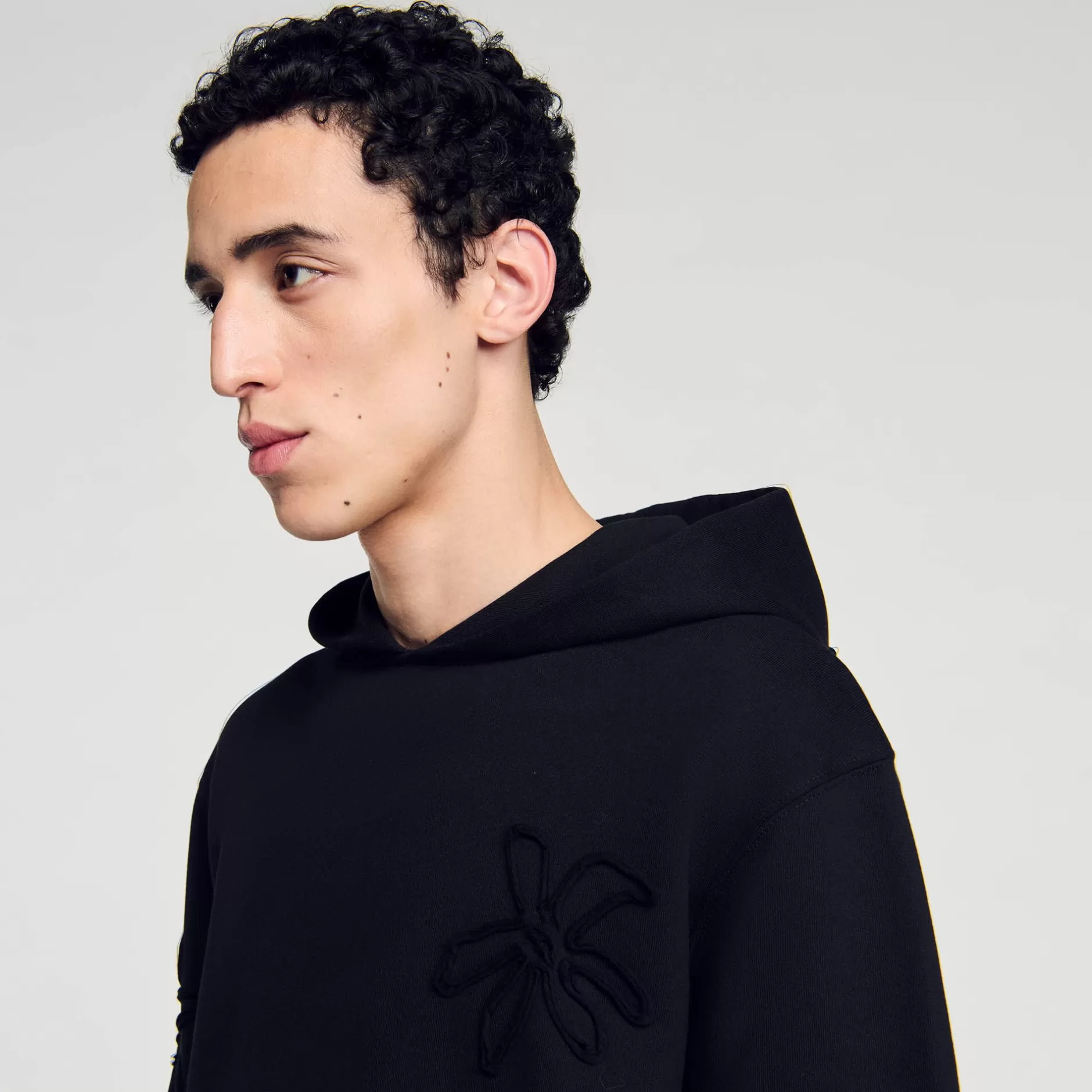 Sandro Felpa Con Cappuccio Con Fiori Decorativi<Uomo Felpe & Jogging
